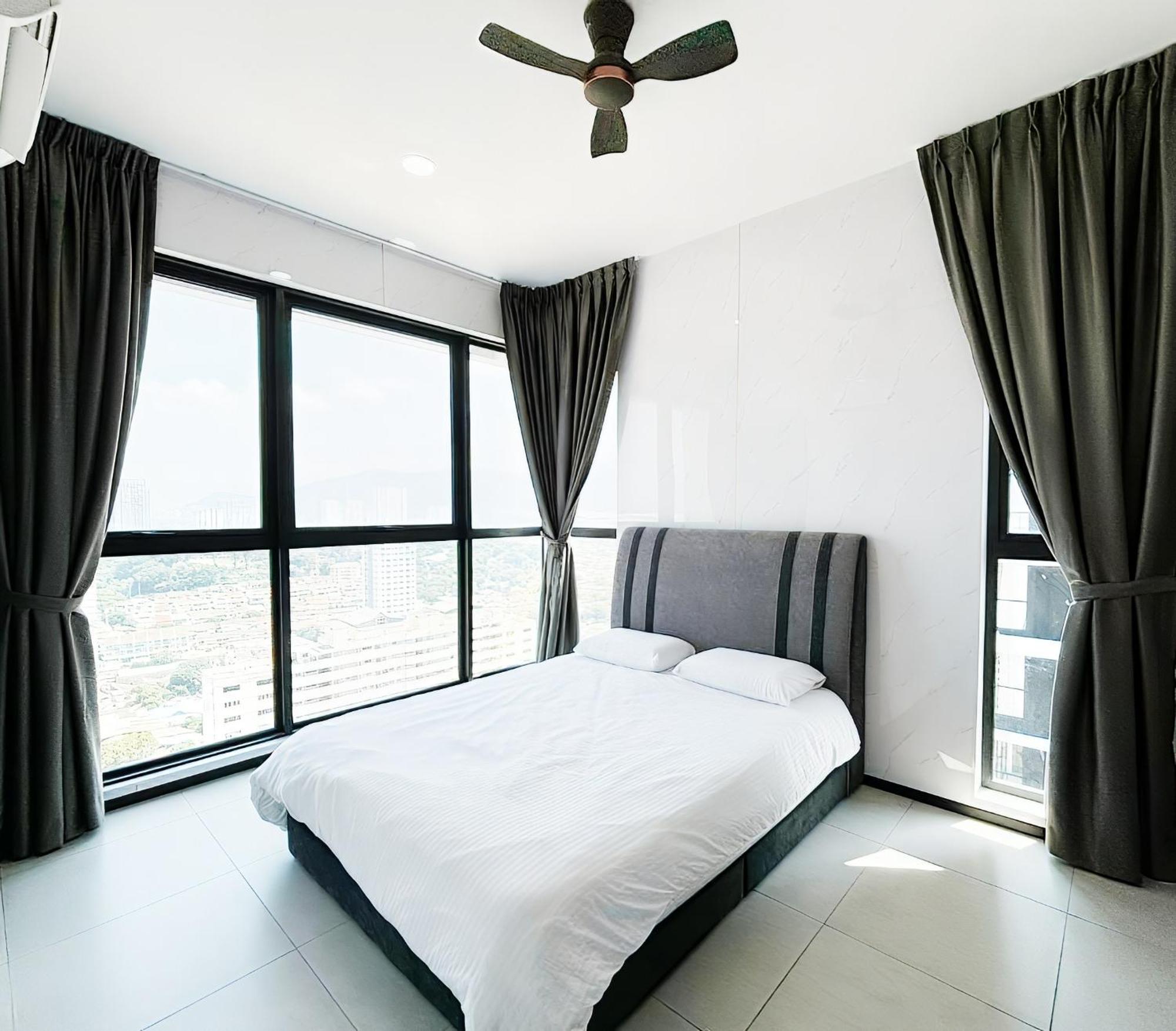 Urban Suites Two Or Three Bedroom Georgetown By Anc Jelutong Buitenkant foto