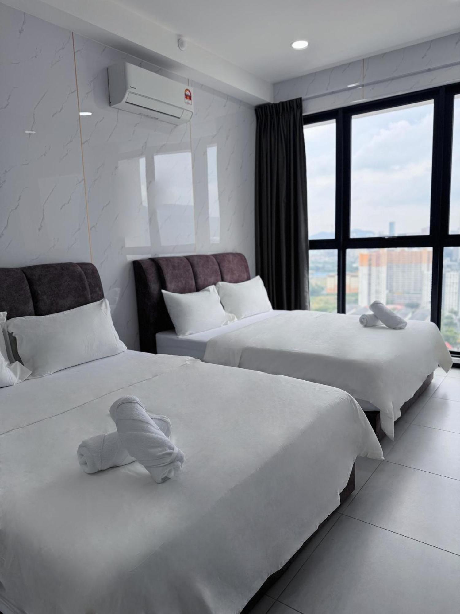 Urban Suites Two Or Three Bedroom Georgetown By Anc Jelutong Buitenkant foto